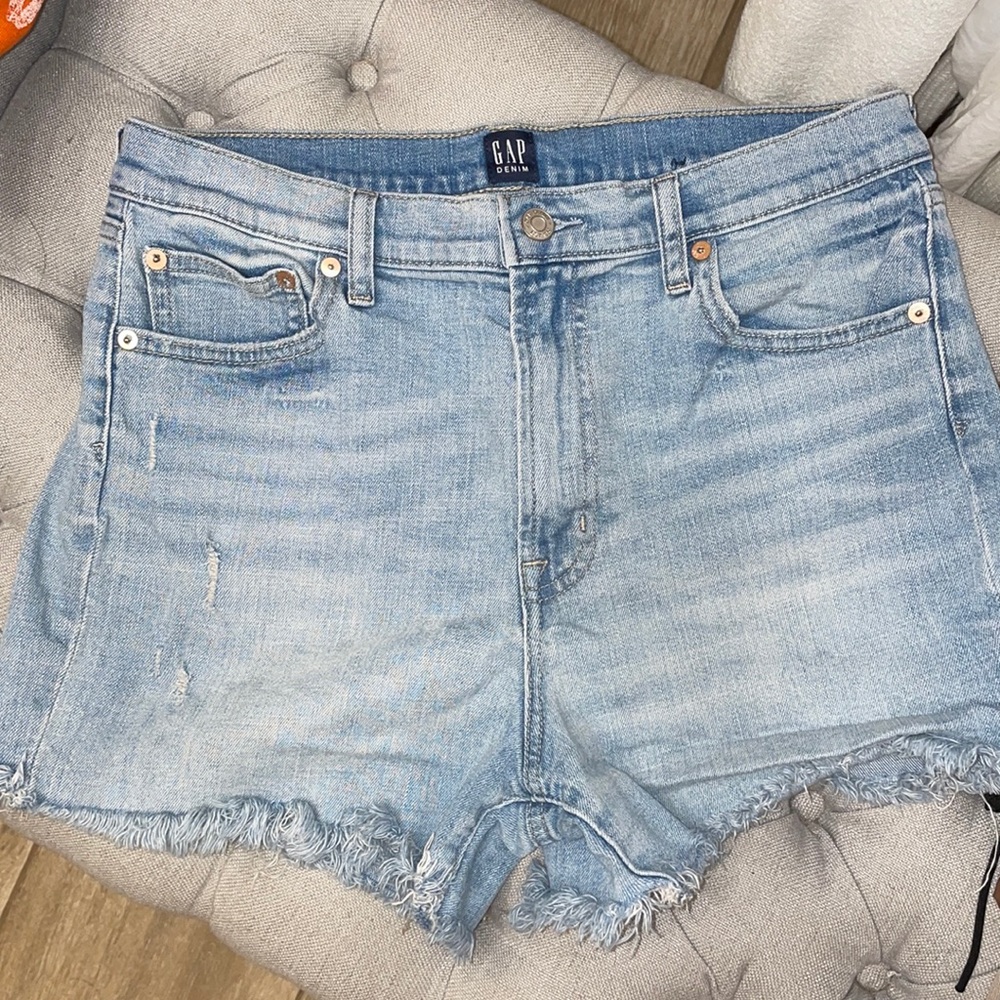 GAP washed jean shorts